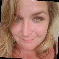 Kim Zinn's Instagram, Twitter & Facebook