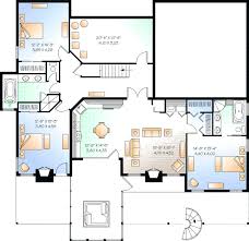 The large windows and glass accent wall give this house its elegant modern look. Contemporary House Plan 4 Bedrooms 3 Bath 3930 Sq Ft Plan 5 753