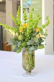 Ruby Reds Floral Jacksonville Wedding Florist 904 476 9282 Tulips Arrangement Flower Arrangements Floral Arrangements