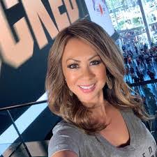 Kathy Parr's Instagram, Twitter & Facebook