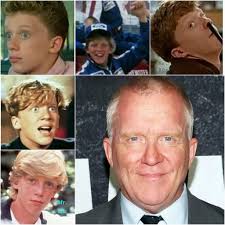 Happy birthday to Anthony Michael Hall! He's 57 today. He was the ultimate  80s nerd and we loved him. I first saw him in Six Pack. Remember that one?  Sure you do!