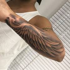 If you want to make a tattoo, look how it looks from other people! 1001 Ideeen Voor Een Mooie En Zinvolle Engelenvleugels Tattoo Angel Wings Tattoo Wings Tattoo Wing Tattoo Arm