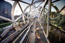randstadrail station beatrixlaan den haag zwarts jansma architecten light rail station light rail architecture