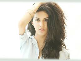 Find hd actor images, actors hot photo, bollywood hot celebrity pics, amyra dastur wallpapers high quality images download and editorial news pictures. Amyra Dastur Hq Wallpapers Amyra Dastur Wallpapers 21348 Oneindia Wallpapers