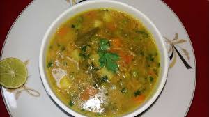 نقدم شوربة لسان العصفور مع الخبز المحمص. Ø·Ø±ÙŠÙ‚Ø© Ø¹Ù…Ù„ Ø´ÙˆØ±Ø¨Ø© Ù„Ø³Ø§Ù† Ø§Ù„Ø¹ØµÙÙˆØ± Ø¨Ø§Ù„Ù„Ø­Ù…Ø© Ø¨Ø§Ù„ØµÙˆØ±