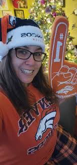 Got this Broncos Beanie for FREE yesterday here in Denver at Xfinity they  were giving them out had to wait in line for an hour but Worth the Wait  🧡💙😘 LETS GET