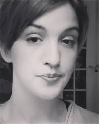 Meet the only free floating bone in the human body, the hyoid bone. #vocal  #anatomy #hyoid