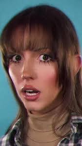 Wendy Fine's Instagram, Twitter & Facebook