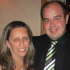 I am finding a hard time finding a new animal hospital in the Levittown or  a surrounding town. I have multiple dogs and no medical insurance. I need  someone smart and fair,