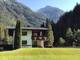 Vergleichen sie hotelpreise und finden sie den günstigsten preis für haus erika hotel für das reiseziel kaprun. Haus Erika Wald Im Pinzgau Aktualisierte Preise Fur 2021