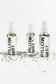 Diy Lavender Pillow Mist Let S Mingle Blog Lavender Pillows Pillow Mist Mists