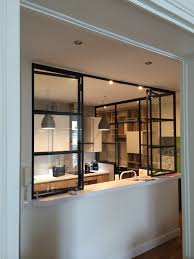 Cuisine Avec Verriere Cocina Con Cristalera Ventanas De Cocina Cocinas Con Ventanales