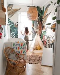 Amazing Fiona Instagram Interior Lion Love Photowallsweden Remys Room Sallyfazelihome Walker Wallpaper Remy S 2020 Dekor Bebek Odasi Mobilya Ic Mekanlar