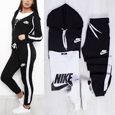 Esofman Takimi 3 Lu Kombin 1 79 90 Tl Urun Kod Sportif Kiyafetler Yazlik Giysiler Moda Kadin