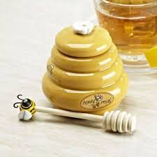 Pin By Elly Vittoria On Ceramics And Sculpture In 2020 Honey Pot Honey Jar Ceramic Jars