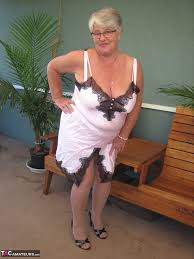 Model - Pink Lingerie Seduction Image