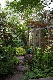 Marjorie Harris Toronto Garden Gardenista 16 Toronto Gardens Beautiful Gardens Garden Visits