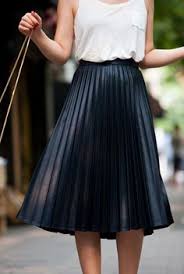 Black And White Pleated Skirt Outfit 3 4 Pleated Skirt Outfit Buscar Con Google Fashion Style Street Style