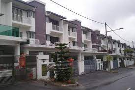 Sebagai bandar kajang itu terletak hanya pendek lima minit pemanduan dari taman maju satu, memudahkan penduduk dihubungkan dengan kemudahan yang mencukupi seperti giant dan tesco pasar raya boleh mencari produk segar atau. Taman Seri Minang For Sale In Cheras South Propsocial
