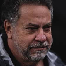 São Paulo: Massis quer auditoria externa para contratos da gestão Casares