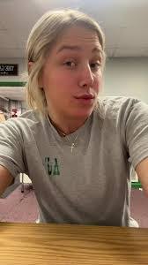 Lydia Wiseman's Instagram, Twitter & Facebook