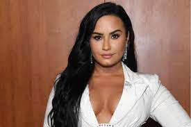 The art of starting over. Demi Lovato Trennungskrieg Mit Max Ehrich Gala De