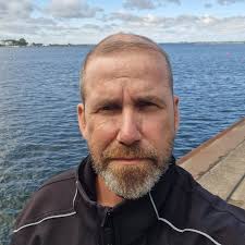 i'm a brat when I'm bumpin' that 🖤