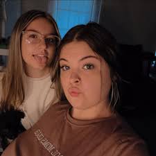 looking for good nail tech