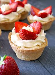 Add the butter and rub into the flour between your thumbs and fingertips until the. Strawberry Custard And Cream Tartlets My Gorgeous Recipes
