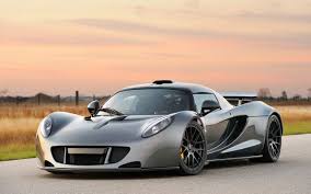 Hennessey Venom Gt Dark Knight Coches Geniales Autos Coches Deportivos