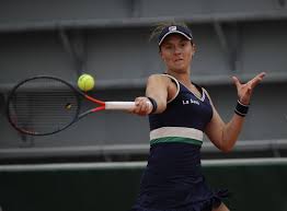 From wikipedia, the free encyclopedia. La Argentina Nadia Podoroska Quiere Hacer Historia En Roland Garros