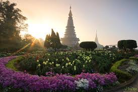 Geliat hiburan malam patpong thailand yang hidup kembali. 60 Fakta Menarik Tentang Thailand Semestafakta