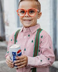 Halloween fun! 🖤 #growingupbogia