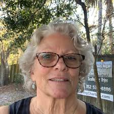 Where to get a good manicure in Lake County?