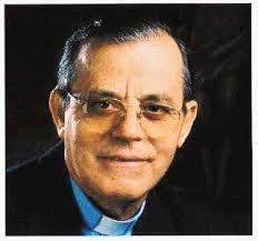 Sacerdote Godínez renuncia a junta directiva de Grupo Sama