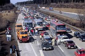 Stau Auf Der A99 1987 Raigro Timeline Images Farbfotografie Fotografie Photography Historisch Historical Traditiona Munchen Tourismus Sehenswurdigkeiten