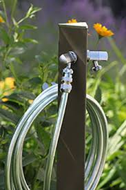 Outdoor wasserwände und garten wassersäulen finden oft verwendung zur gestaltung vom empfang und empfangsbereich. Aquapoint Triangle Wassersaule Mit 2 Aquapoint Wasserhahnen