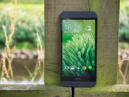 HTC One E8 review
