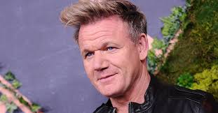 Gordon ramsay is definitely the last person you'd want to come to yours for dinner. Video Of Gordon Ramsay Making Pad Thai Proves He S Not Immune To Criticism Food Wine