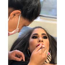Nayara Lima Make Up e Design de Sobrancelhas