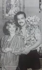 مها صبرى وابنها Egyptian Actress Egypt History Funny Pictures