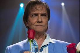 Roberto Carlos, sus 83 años, finalmente reveló detalles que había mantenido  ocultos durante mucho tiempo, conmocionando al mundo