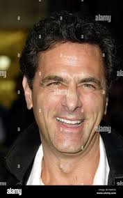 Robin thomas hi-res stock photography and images