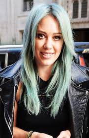 Gorgeous Mermaid Hair For More Style Inspiration Watch Hilary Duff In Season 1 Of Younger On Tv Land At Http Www Hul Hilary Duff Hair The Duff Hillary Duff