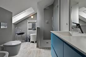Wollen sie ihr badezimmer komplett neu gestalten oder nur ein bisschen das design verändern? Graues Badezimmer Ideen Zum Einrichten Gestalten