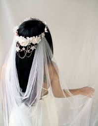 Bridal Vine Crown White Flower Crown Blush Floral Circlet Wedding Crown Headpiece Elegant Hair Wreath Floral Hair Bouquet Crown Only Bridal Vines White Flower Crown Veil Hairstyles