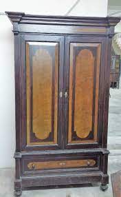 Armadio Antico Siciliano Con Decori In Finto Legno Di Radiche E Palissandro Armadio 800 Armadio Antico Armadio