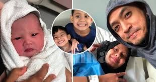 Antaranya, mira filzah, scha elinnea, syanie, tasha shilla, jay nazif, diana rafar, adeline tsen, sherry ibrahim, jasmine suraya dan ramai lagi. Alhamdulillah Isteri Saya Selamat Melahirkan Seorang Baby Girl Tomok Mingguan Wanita