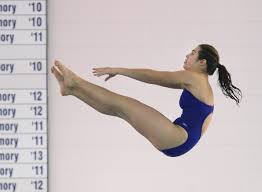 Neu dives into NCAA D-III meet