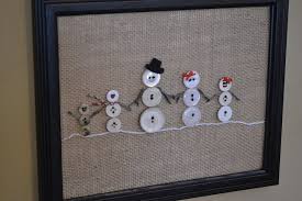Love This A Full Snowman Family Created With White Buttons Sewn Onto Burlap And Framed This Could Be A C Christmas Crafts Diy Christmas Diy Christmas Crafts